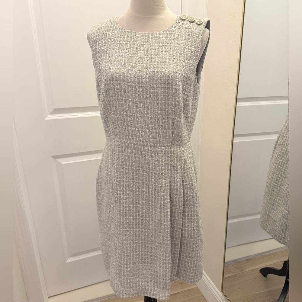 ANN TAYLOR GRAY TWEED SHEATH DRESS 6 - Picture 10 of 12